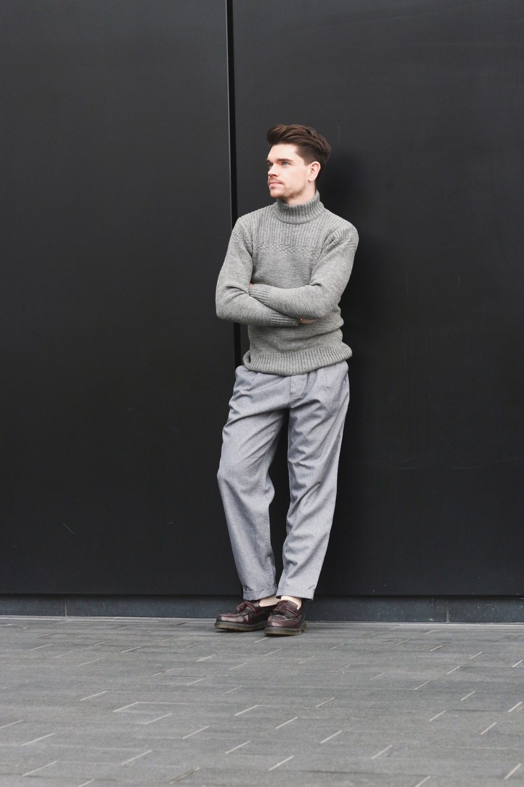 Menswear-Outfit-Turtle-Neck-Wide-Legged-Trousers-Beehive-Brand-Robin-James-Man-For-Himself